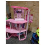 Barbie Dreamhouse Pool Party, Fisher-Price Little People Hot Wheels Spiral Stunt Speedway Playset