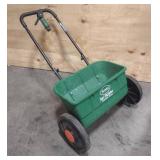 Scotts Turf Builder Classic Drop Fertilizer Spreader
