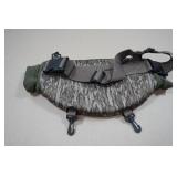 Cupped Deluxe Handwarmer and Shell Holder - Broken Zipper