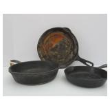 3 Vintage GRISWOLD Cast Iron Skillets