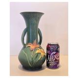 Beautiful Large Signed ROSEVILLE Art Pottery 2-Handled Vase