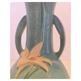 Beautiful Large Signed ROSEVILLE Art Pottery 2-Handled Vase