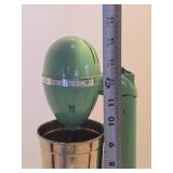 Working Green HAMILTON BEACH Drink Master