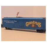 Nice Condition HO Train Set - Santa Fe Engine