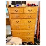 Excellent Condition 6-Drawer Dovetailed Dresser