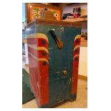 Old Vintage BELL FRUIT Jumbo Parade 5 Cent Slot Machine