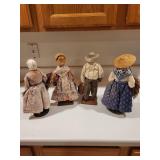 Set of 4 Santons d