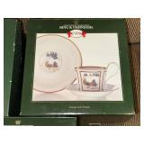 Bing & Grøndahl Golden Christmas Teacups & Saucers - 5 Boxes