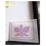 La Belle Collection Green Gem Flower Brooch & Pink Real Flower Pendant