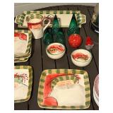 Spode Saint Nick for Williams-Sonoma Christmas Dinnerware Set - Made in England (2005)