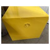 MSRP $800 – Eagle Model 1901 Flammable Safety Storage Cabinet, 2 Gallon Capacity, NFPA 30 Compliant, OSHA Approved, Locking Steel Cabinet with Keys for Labs Shops & Facilities - Excellent Condit