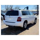 2006 TOYOTA HIGHLANDER *Prior Certified Pre-Owned* (NO RESERVE)