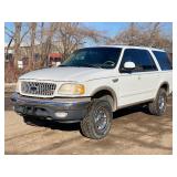 1999 FORD EXPEDITION XLT *4x4 | No Accidents* (NO RESERVE)