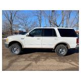 1999 FORD EXPEDITION XLT *4x4 | No Accidents* (NO RESERVE)