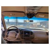 1999 FORD EXPEDITION XLT *4x4 | No Accidents* (NO RESERVE)