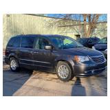 2016 CHRYSLER TOWN AND COUNTRY TOURING *No Accidents | 1 Owner* (NO RESERVE)