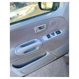 2003 TOYOTA TUNDRA SR5 *4x4 | No Accidents* (NO RESERVE)