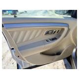 2016 FORD TAURUS SEL *141k Miles* (NO RESERVE)