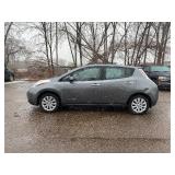 2015 NISSAN LEAF S *72k Miles* (NO RESERVE)