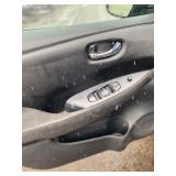 2015 NISSAN LEAF S *72k Miles* (NO RESERVE)