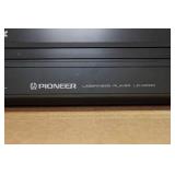 Pioneer Laservision LaserDisc Player Model LD-V2000
