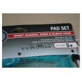 Bell Kids Wrist Guard, Knee & Elbow Pad Set