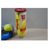 Wilson Tennis Balls and Trainer