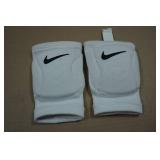 Franklin MLB Pro Classic Batting Gloves and Knee Pads