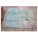 teal & blue rubber backed bath & toilet rug