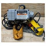 Strongway Mini Electric Chain Hoist, 500-Lb. Capacity, 16.4ft. Lift #99077 Msrp $899.99