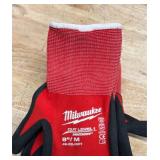 Milwaukee Medium Red Latex Level 1 Cut Resistant Insulated Winter Dipped Work Gloves (lot of 4)