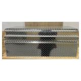 Northern tool + equipment 48  chest box MSRP $370 (read description)