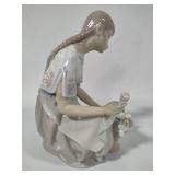 Lladro "Girl with Tulips" #4720