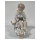 Lladro "Girl with Tulips" #4720