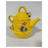 Kate Williams Global Design Connection Weave Beehive Cup/Teapot