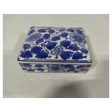 Blue & White Soap Dish, Trinket Box & Small Vase