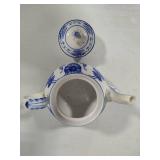 Villeroy & Boch Porcelain Teapot