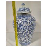 XL Blue & White Temple Jar w/Lid
