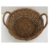 Unique Vintage Metal Woven Basket, Collectibles And More