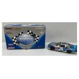 Vintage Team Caliber Owners Series 1:24 Scale Die Cast Replica Limited Edition  2001 Mark Martin #6 VIAGRA Ford Taurus (New Old Stock) With COA