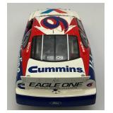Vintage Team Caliber Owners Series 1:24 Scale Die Cast Replica Limited Edition 2000 Mark Martin #6 Valvoline Ford Taurus (New Old Stock) With COA