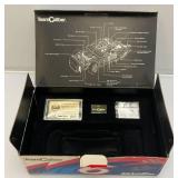 Vintage Team Caliber Owners Series 1:24 Scale Die Cast Replica Limited Edition 2000 Mark Martin #6 Valvoline Ford Taurus (New Old Stock) With COA