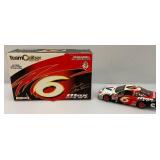 Vintage Team Caliber Owners Series 1:24 Scale Die Cast Replica Limited Edition 2000 Mark Martin #6 Maxlife Ford Taurus (New Old Stock) With COA