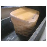 (G-1) Assortment of Vintage Items...