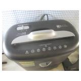 (D-2) Paper Shredder, 2 - 3-Hole Pu...