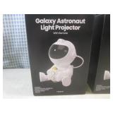(CS) 2 Galaxy Astronaut Light Proje...