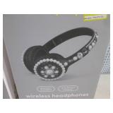 (CSB) 2 Sets of Wireless Headphones...