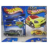 (EC1) Assorted Hot Wheels in Packag...