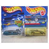 (EC1) Assorted Hot Wheels in Packag...