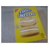 (B-2) Box of 8 Packages Golden Oreo...